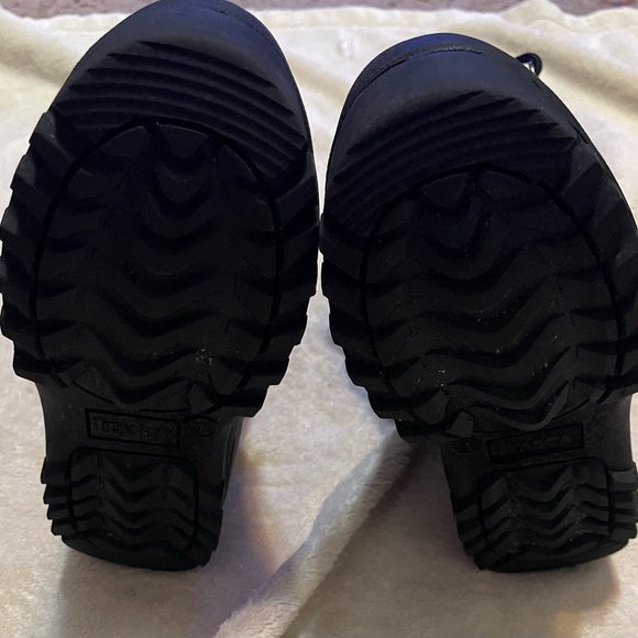 Itasca Frost Snow boots kids size 1 - Picture 5 of 9